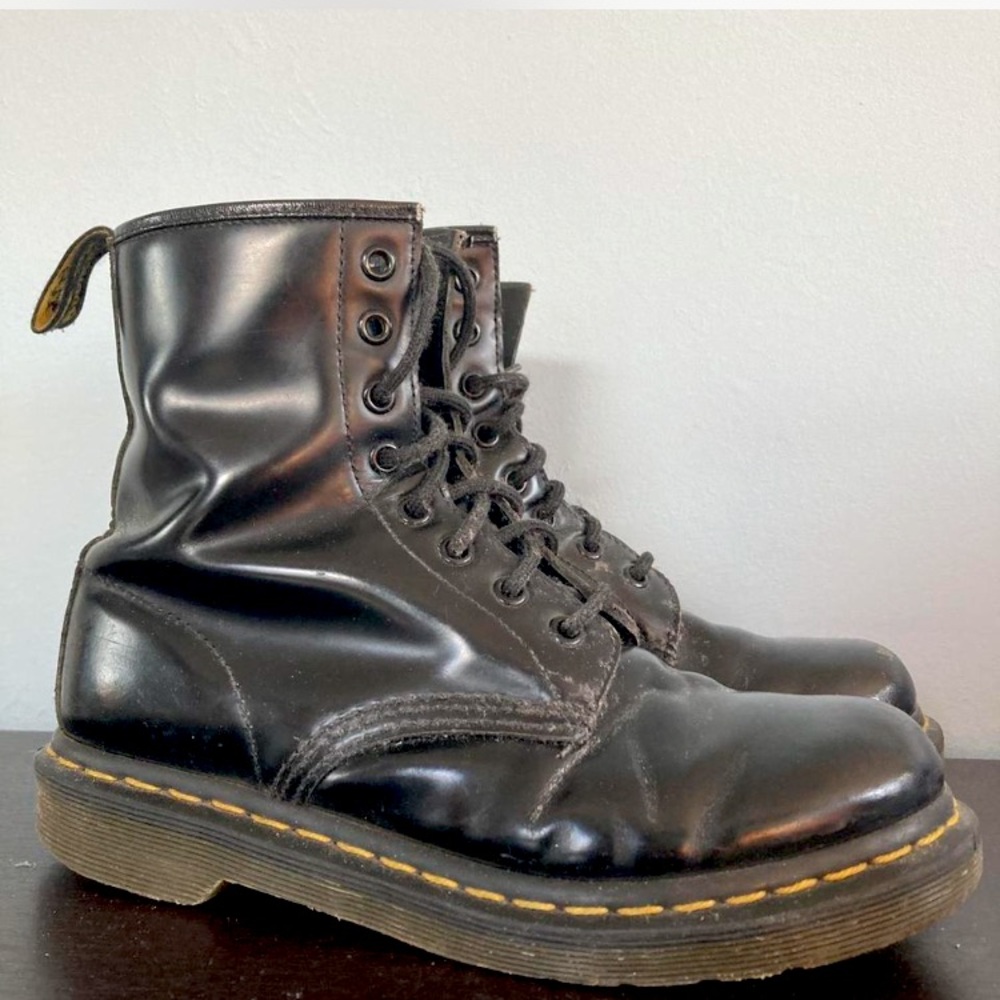 Dr Marten 1460 Smooth Leather Boots
